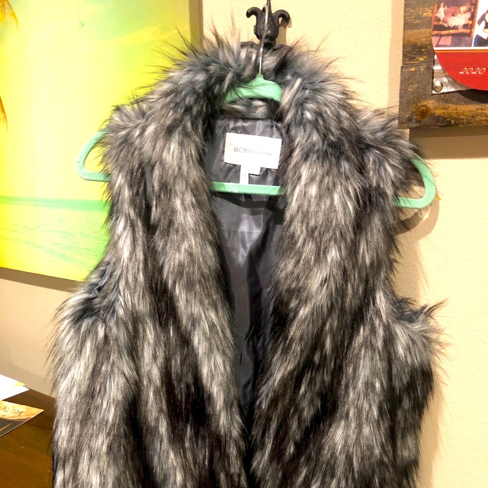 BCBG Fur vest
